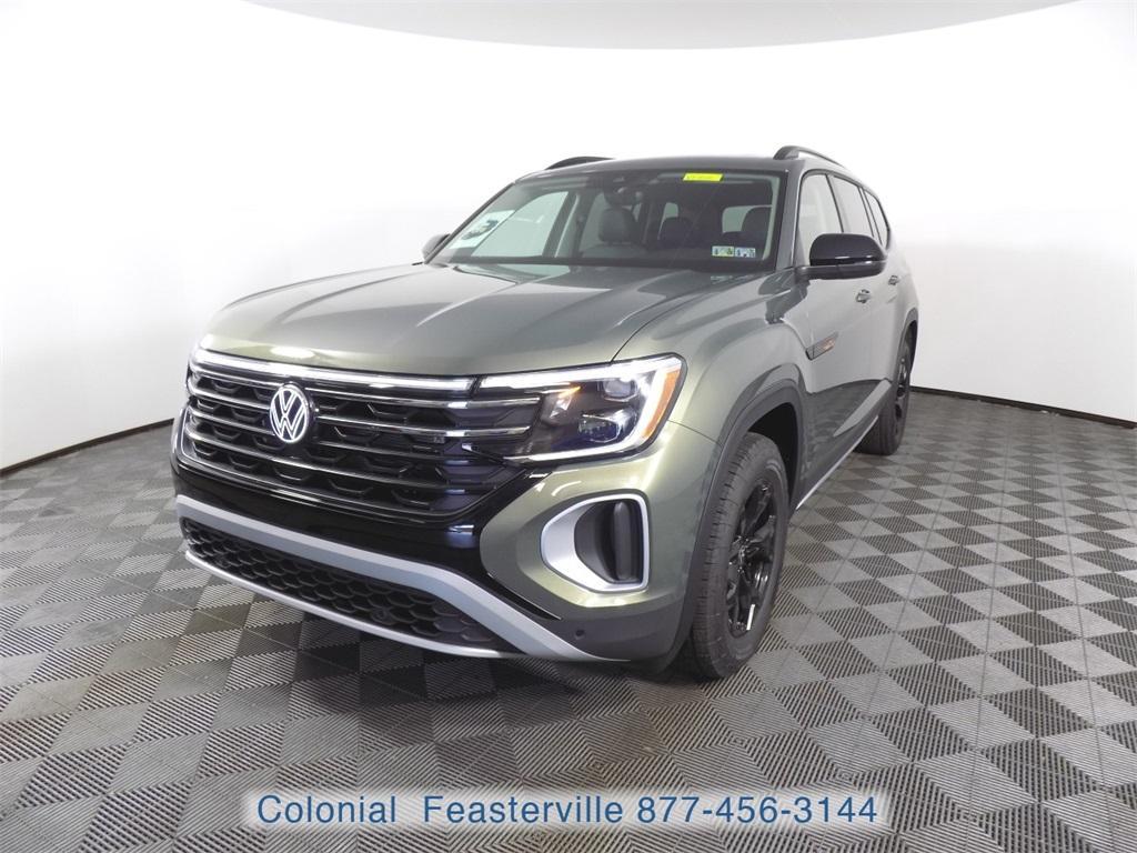 new 2025 Volkswagen Atlas car, priced at $47,951