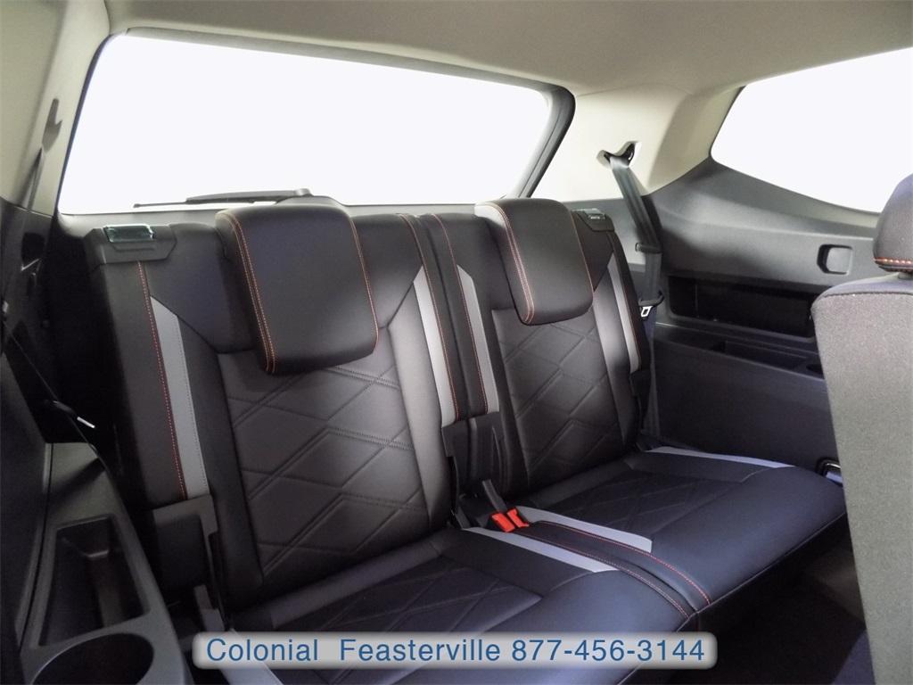 new 2025 Volkswagen Atlas car, priced at $47,951