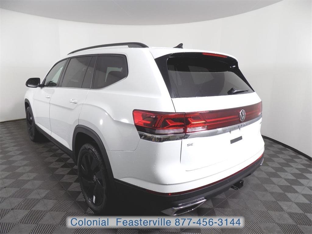 new 2025 Volkswagen Atlas car, priced at $46,122