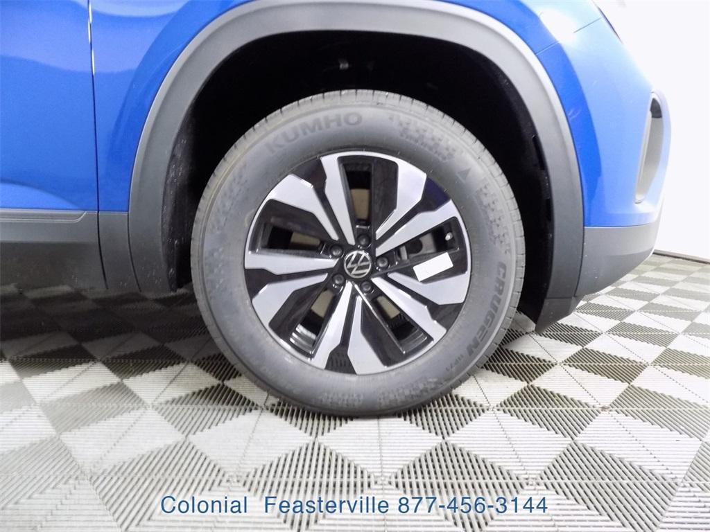 new 2026 Volkswagen Atlas Cross Sport car, priced at $42,130