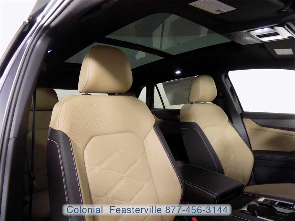 new 2025 Volkswagen Atlas Cross Sport car, priced at $46,416