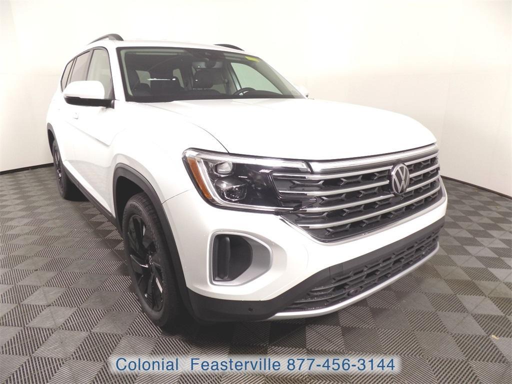 new 2026 Volkswagen Atlas car, priced at $47,975