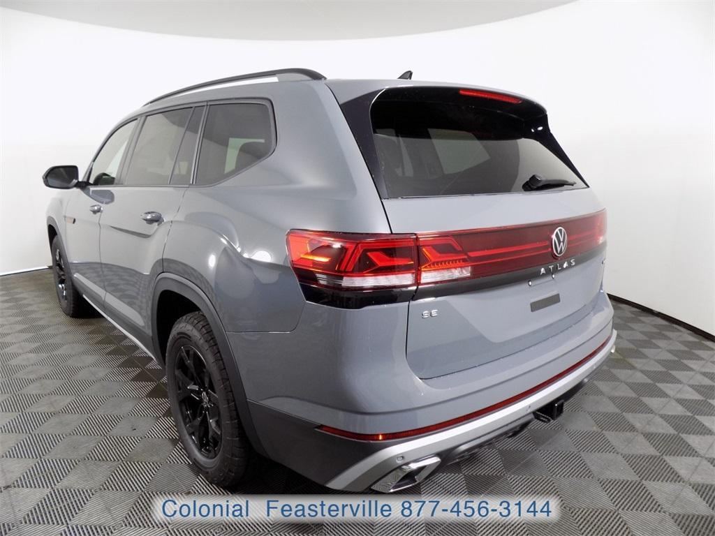 new 2025 Volkswagen Atlas car, priced at $46,906