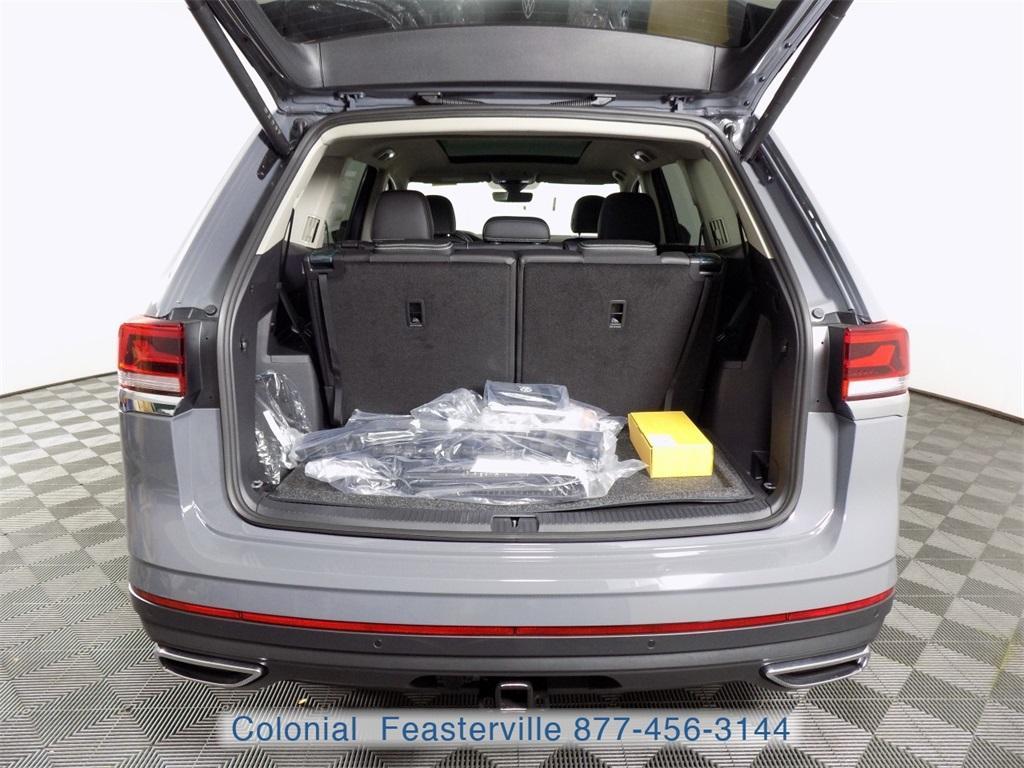 new 2025 Volkswagen Atlas car, priced at $49,086