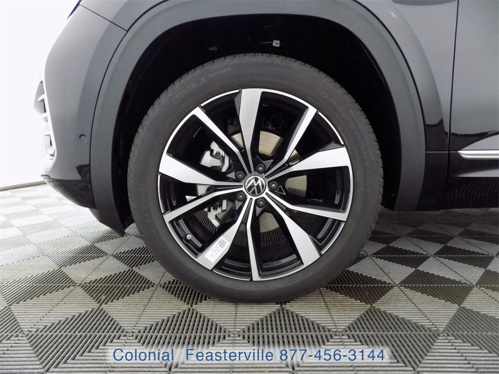 new 2025 Volkswagen Atlas Cross Sport car, priced at $52,626