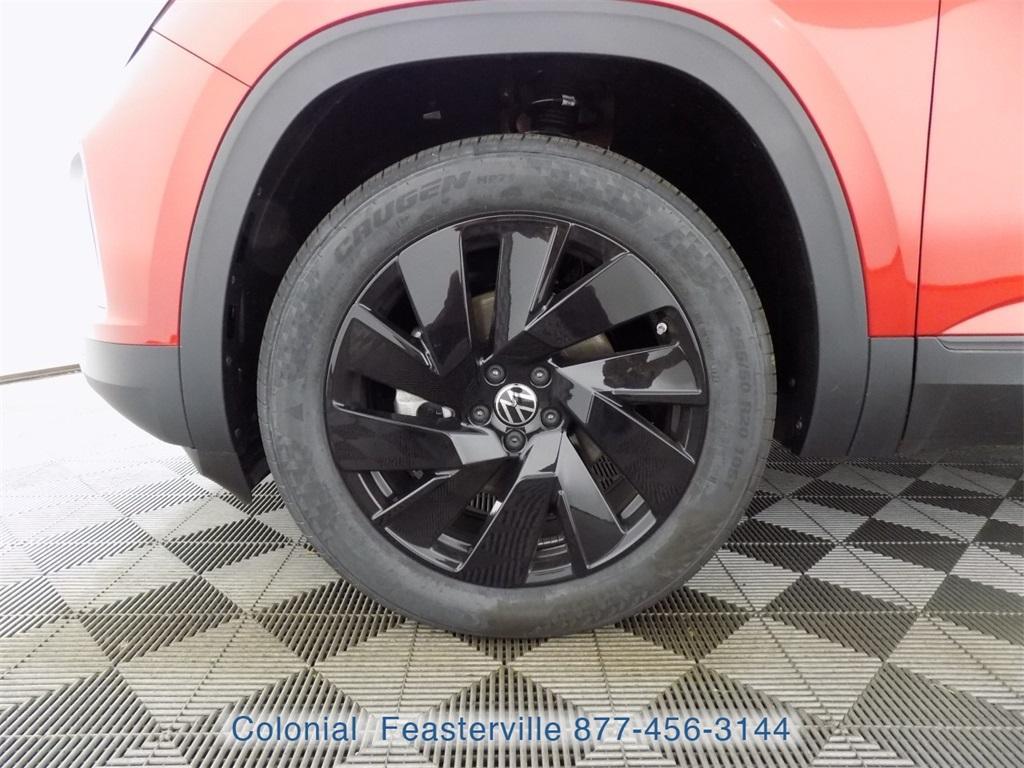 new 2025 Volkswagen Atlas car