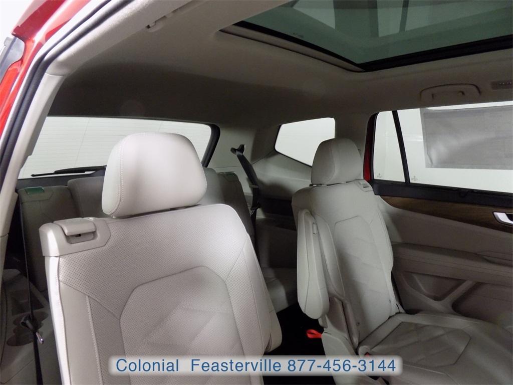 new 2025 Volkswagen Atlas car