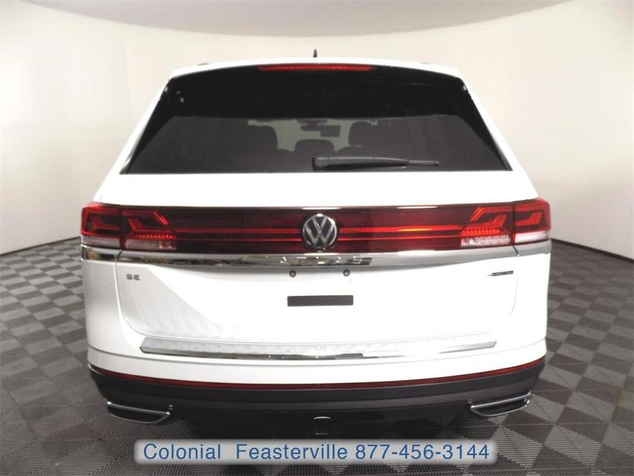 new 2024 Volkswagen Atlas car, priced at $43,697