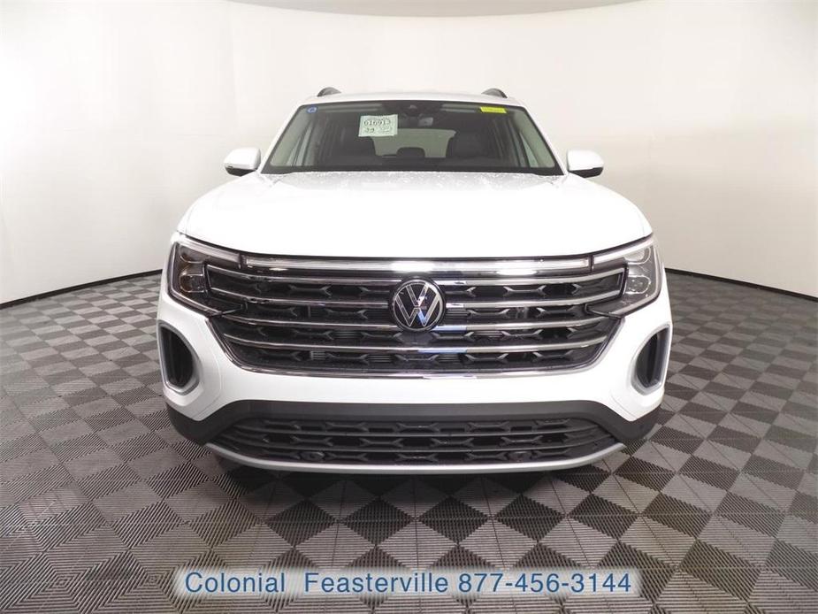 new 2024 Volkswagen Atlas car, priced at $43,697