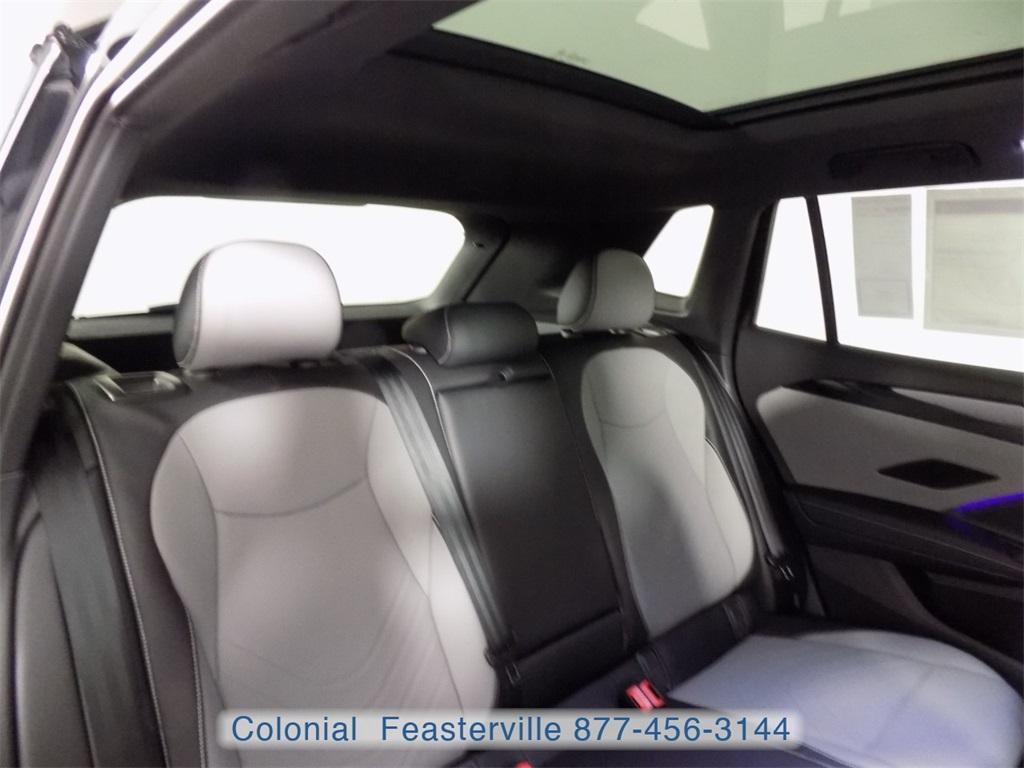 new 2025 Volkswagen Tiguan car, priced at $38,225