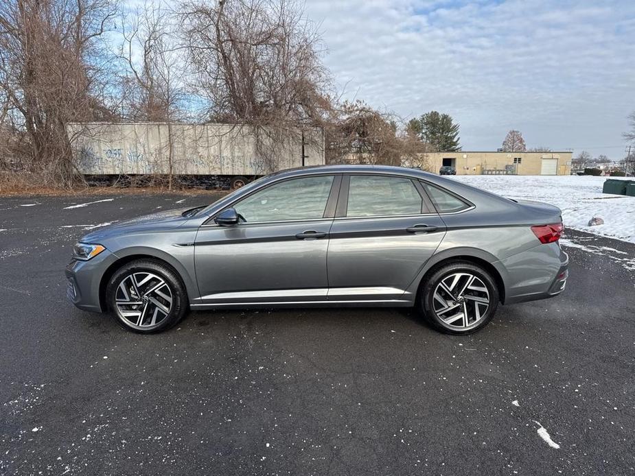 used 2024 Volkswagen Jetta car, priced at $26,086