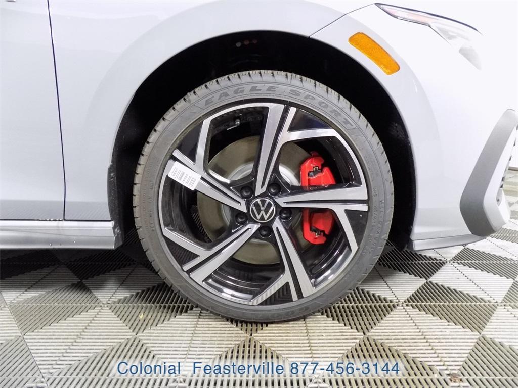 new 2025 Volkswagen Golf GTI car, priced at $40,928