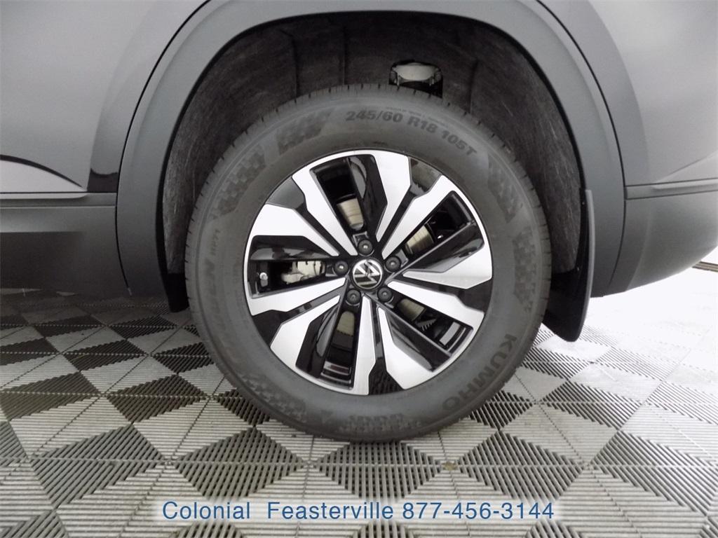 new 2025 Volkswagen Atlas Cross Sport car, priced at $37,955