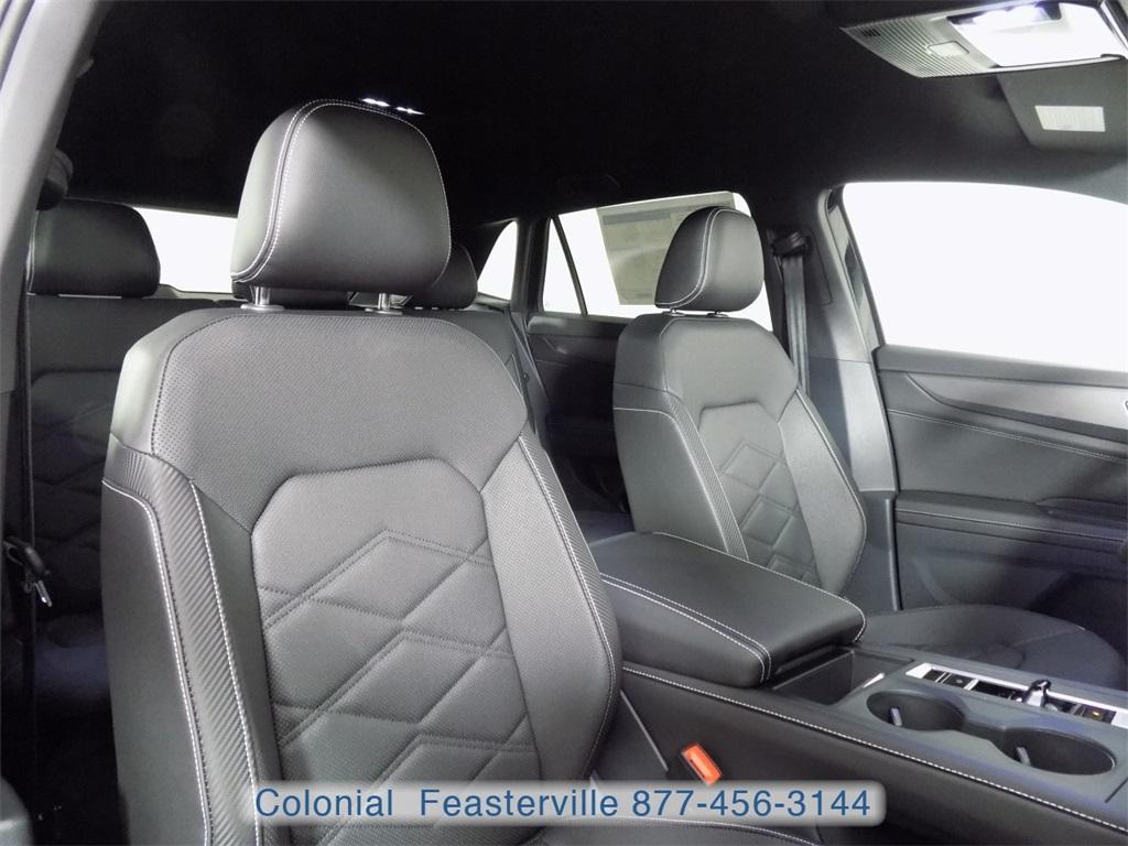 new 2025 Volkswagen Atlas Cross Sport car, priced at $37,955