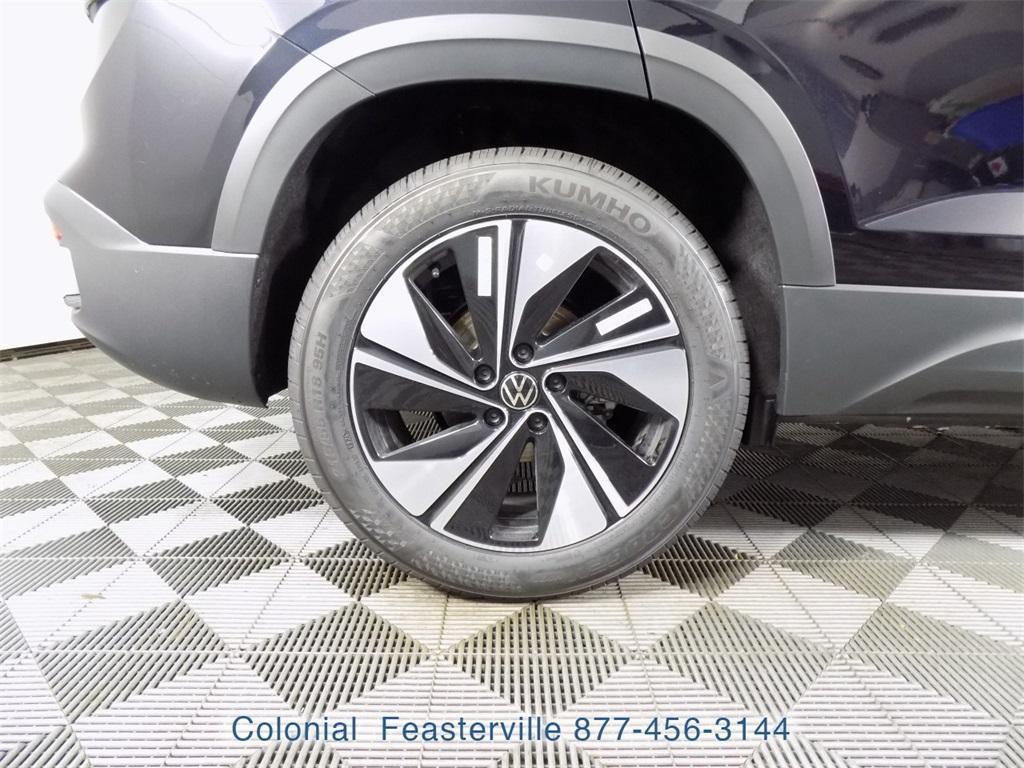 new 2025 Volkswagen Taos car, priced at $31,631