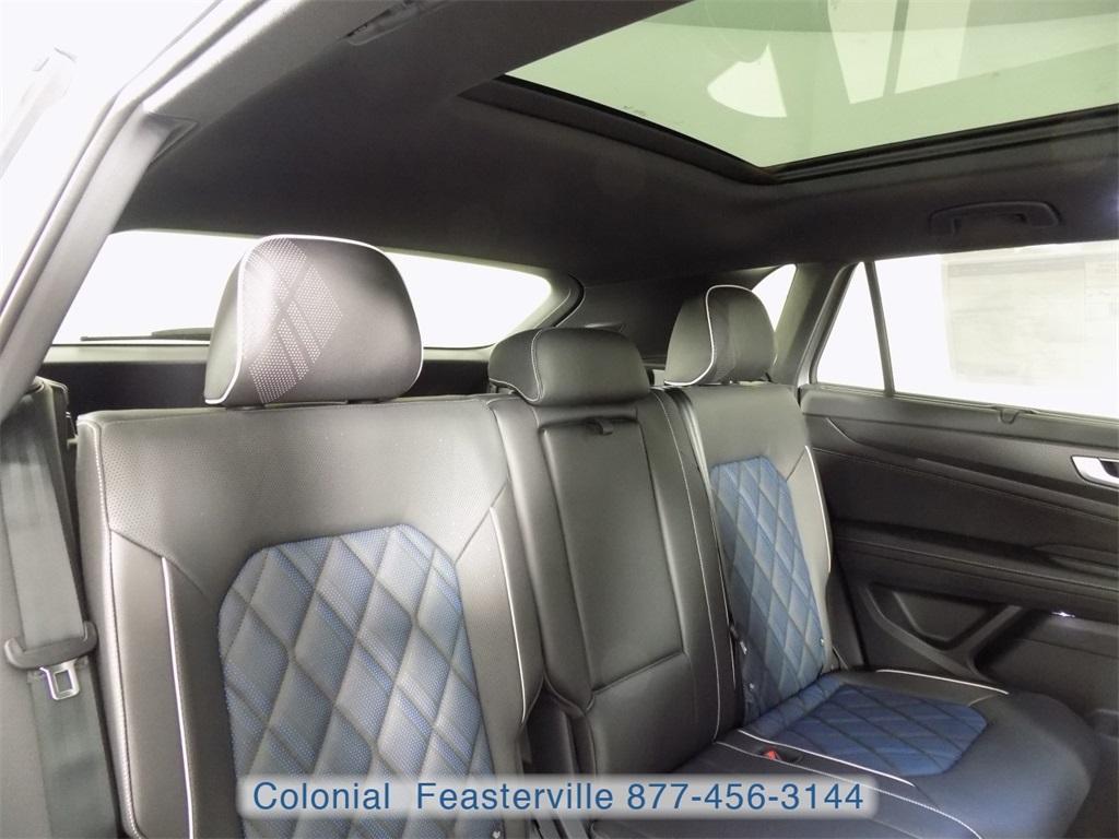 new 2025 Volkswagen Atlas Cross Sport car, priced at $53,626