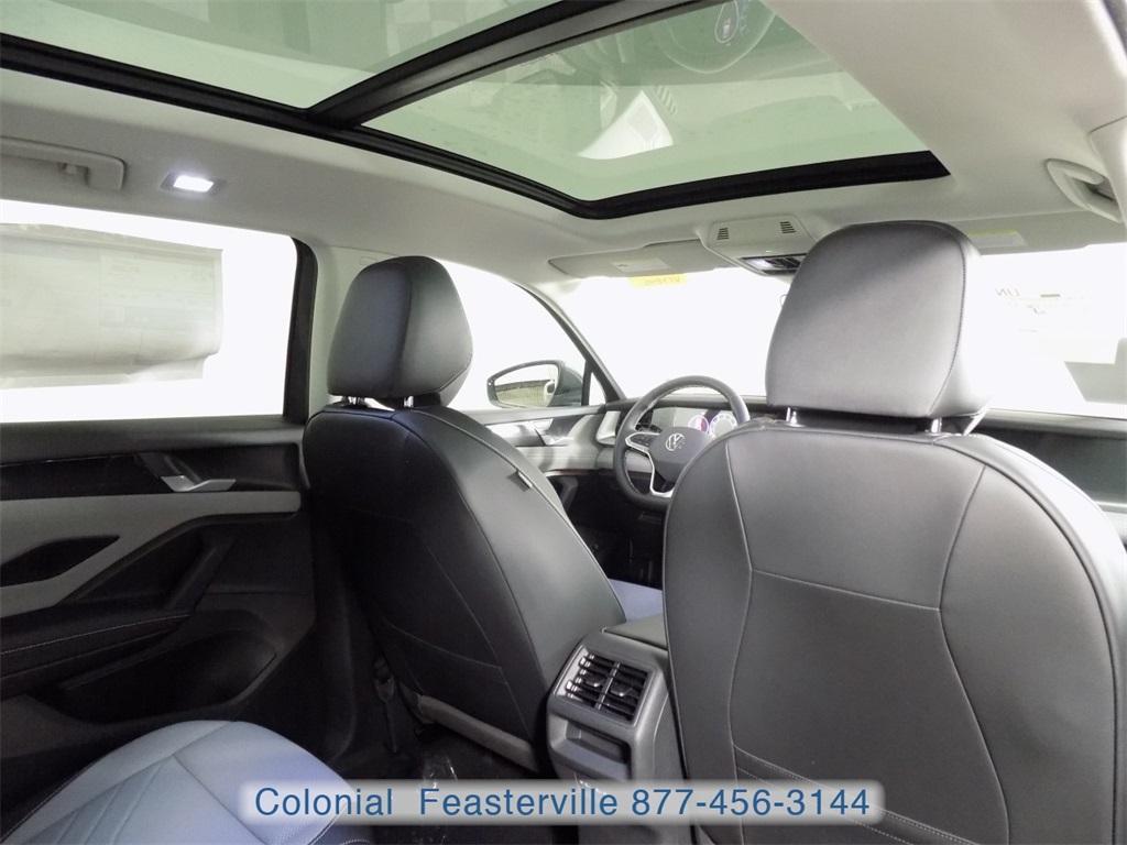 new 2025 Volkswagen Tiguan car, priced at $36,826