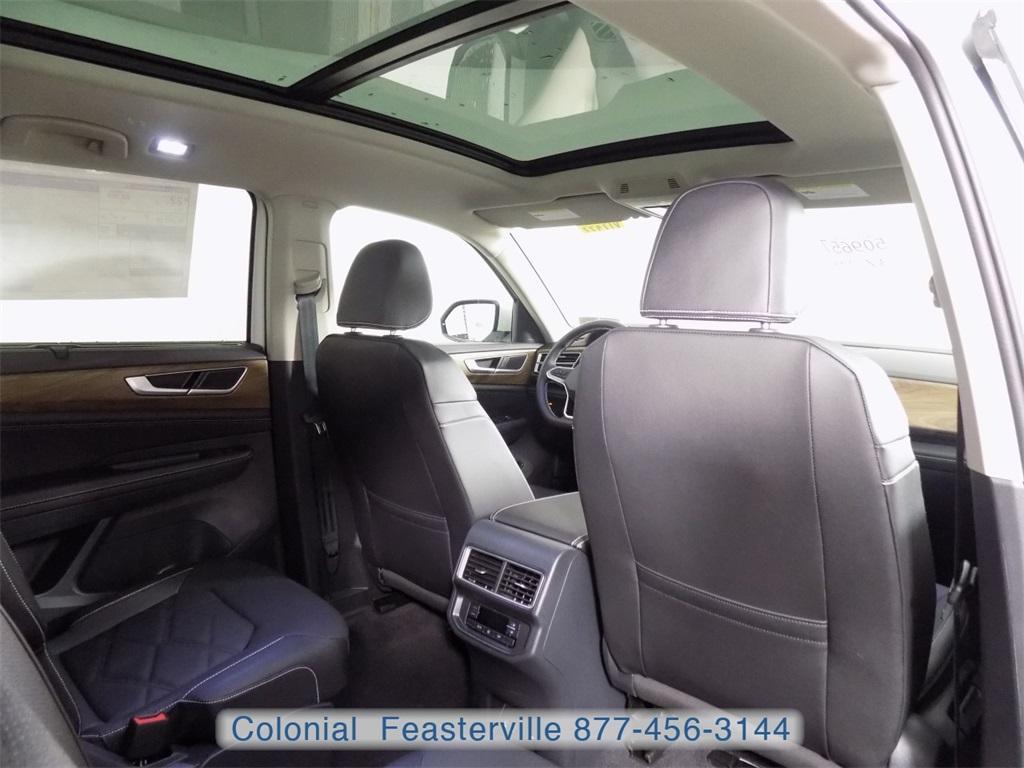 new 2026 Volkswagen Atlas car, priced at $49,651