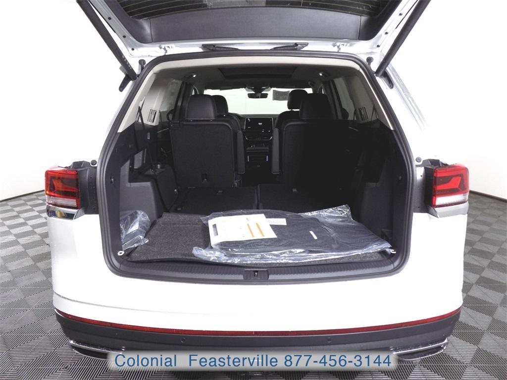 new 2026 Volkswagen Atlas car, priced at $49,651