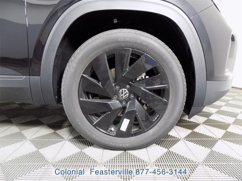 new 2026 Volkswagen Atlas Cross Sport car, priced at $48,167