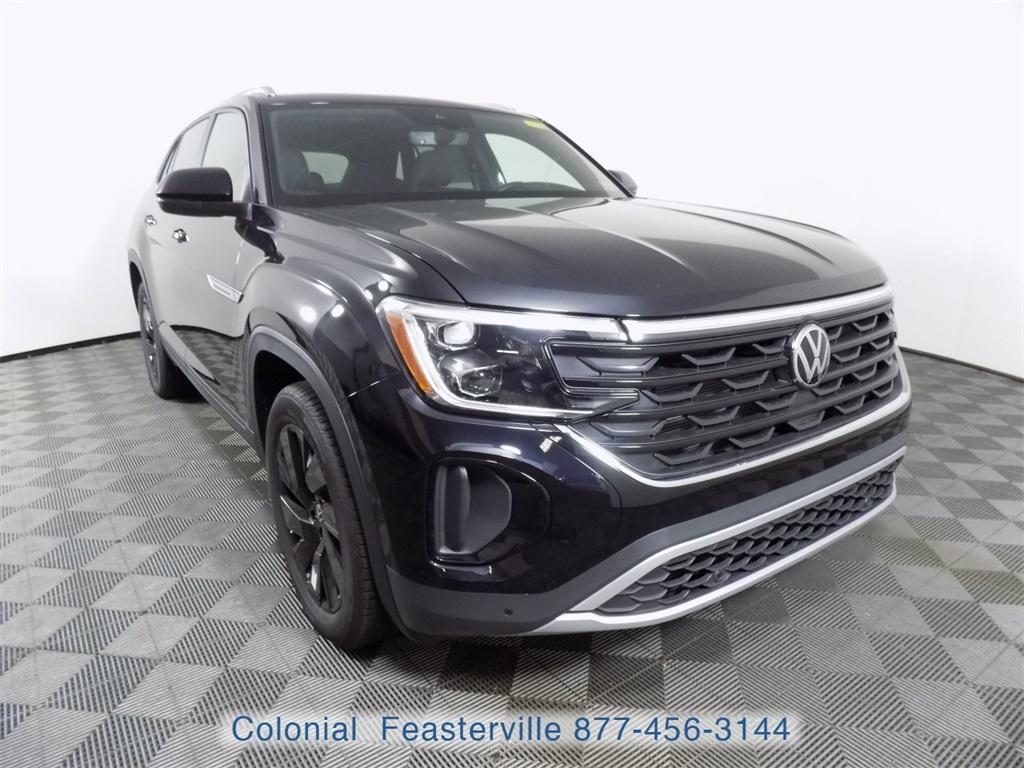 new 2026 Volkswagen Atlas Cross Sport car, priced at $48,167