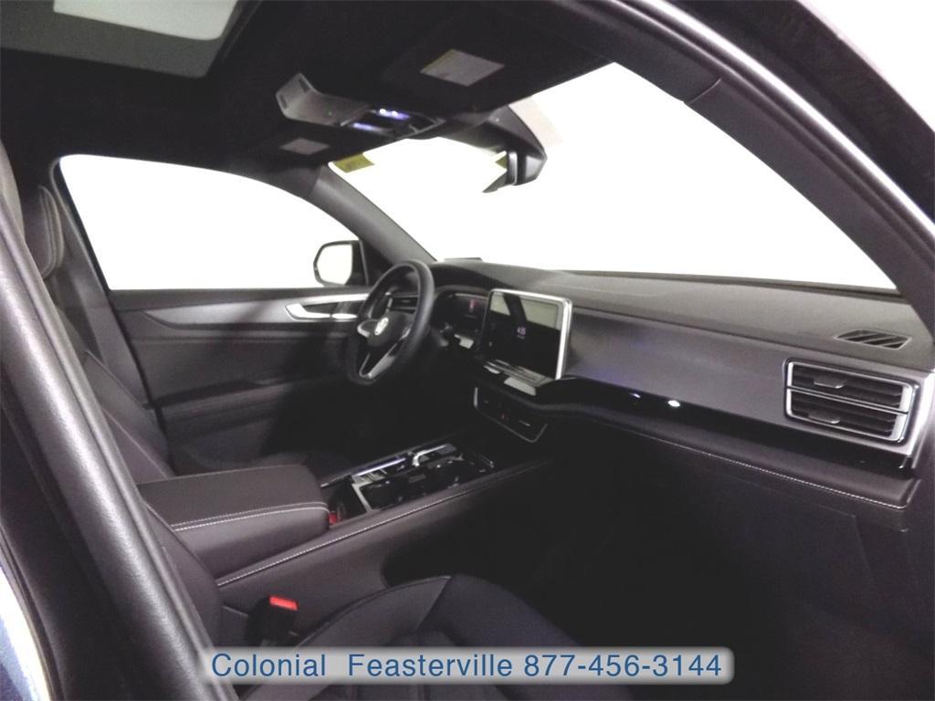 new 2026 Volkswagen Atlas Cross Sport car, priced at $48,167