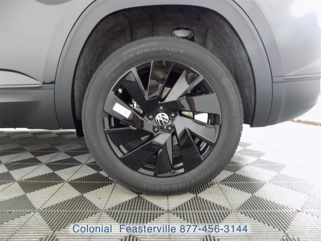 new 2026 Volkswagen Atlas Cross Sport car, priced at $48,167