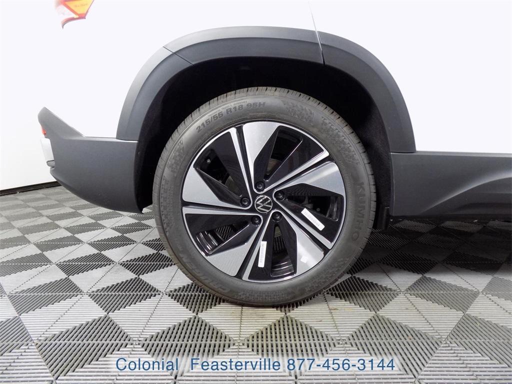 new 2024 Volkswagen Taos car, priced at $28,977