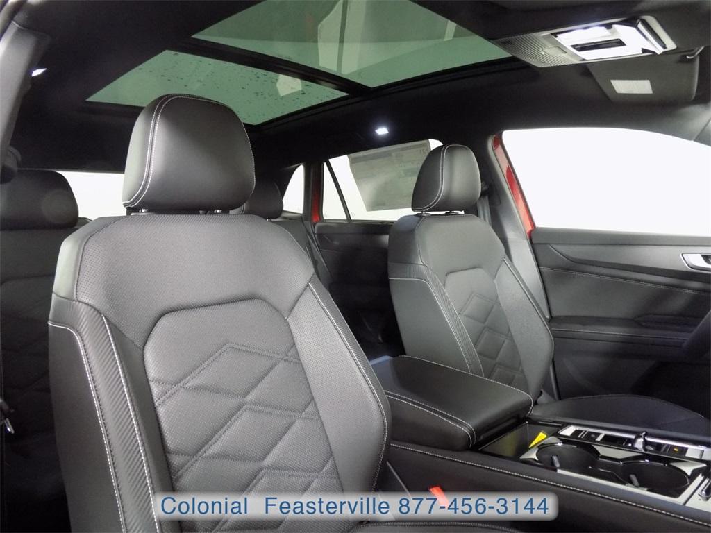 new 2025 Volkswagen Atlas Cross Sport car, priced at $46,241