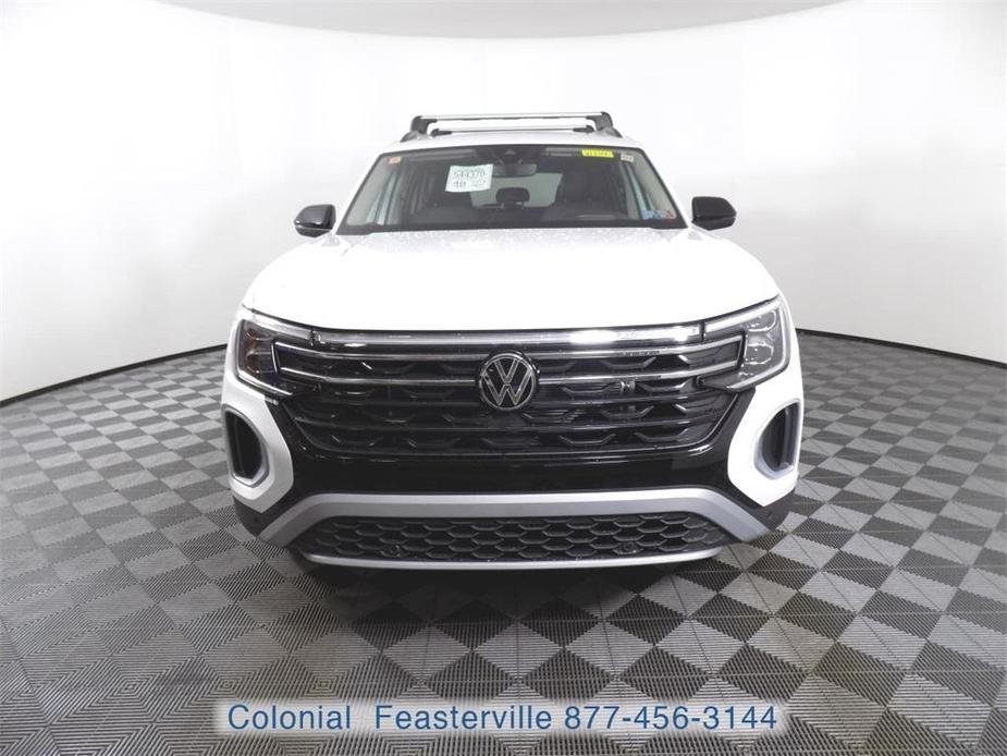 new 2024 Volkswagen Atlas car, priced at $51,481