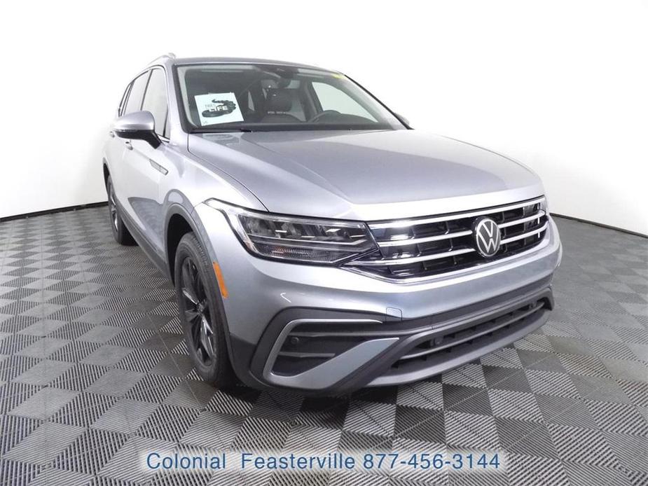 new 2024 Volkswagen Tiguan car, priced at $34,681