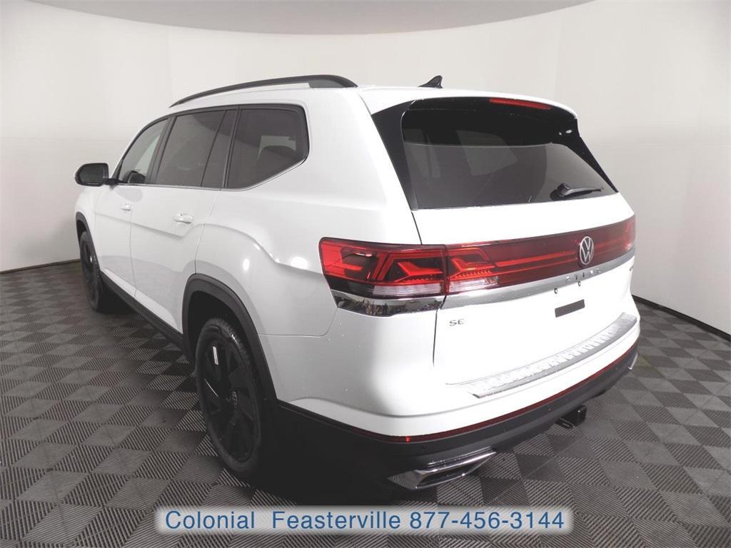 new 2025 Volkswagen Atlas car, priced at $45,687