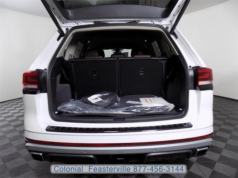 new 2024 Volkswagen Atlas car, priced at $46,581