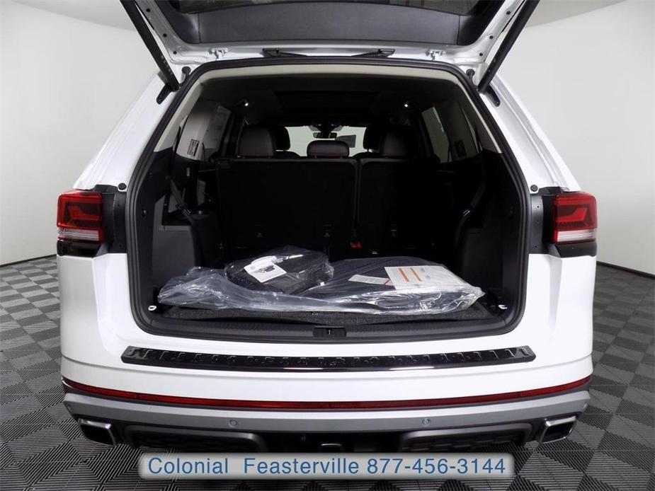 new 2024 Volkswagen Atlas car, priced at $46,581