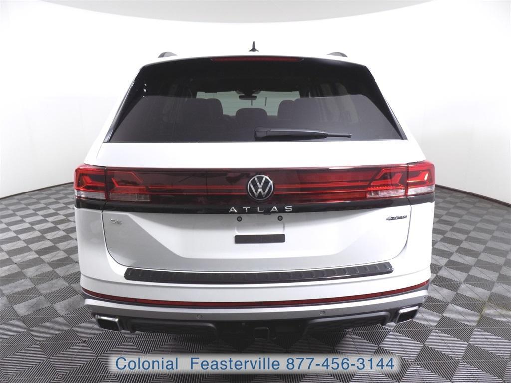 new 2025 Volkswagen Atlas car, priced at $45,093
