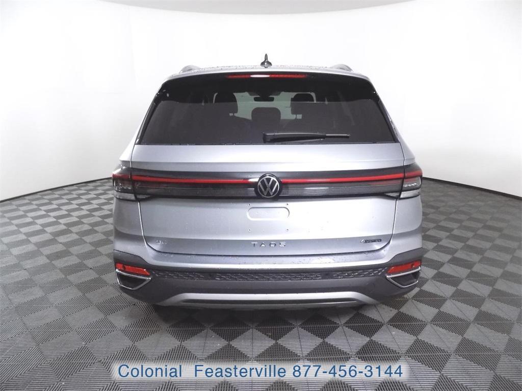 new 2025 Volkswagen Taos car, priced at $31,153