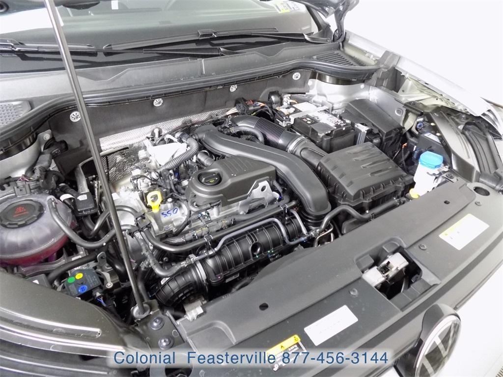new 2025 Volkswagen Taos car, priced at $28,328