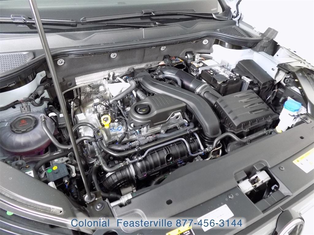 new 2025 Volkswagen Taos car, priced at $33,946