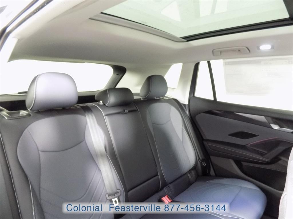 new 2025 Volkswagen Tiguan car, priced at $36,826
