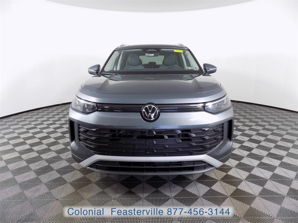 new 2025 Volkswagen Tiguan car, priced at $36,826