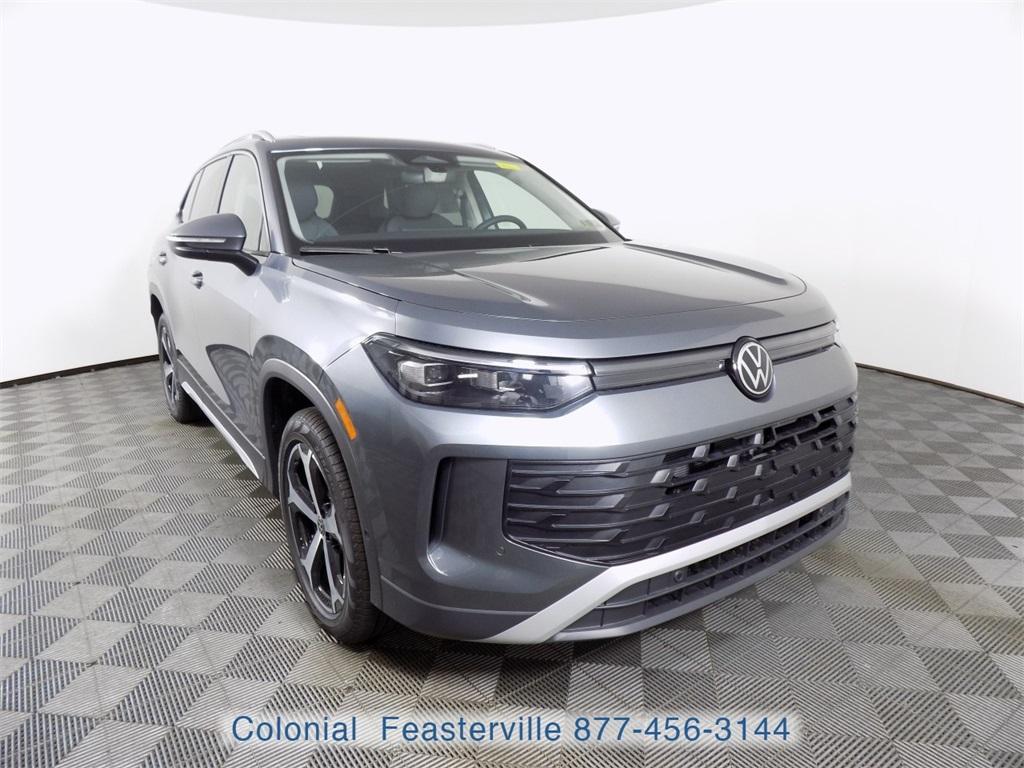 new 2025 Volkswagen Tiguan car, priced at $36,826