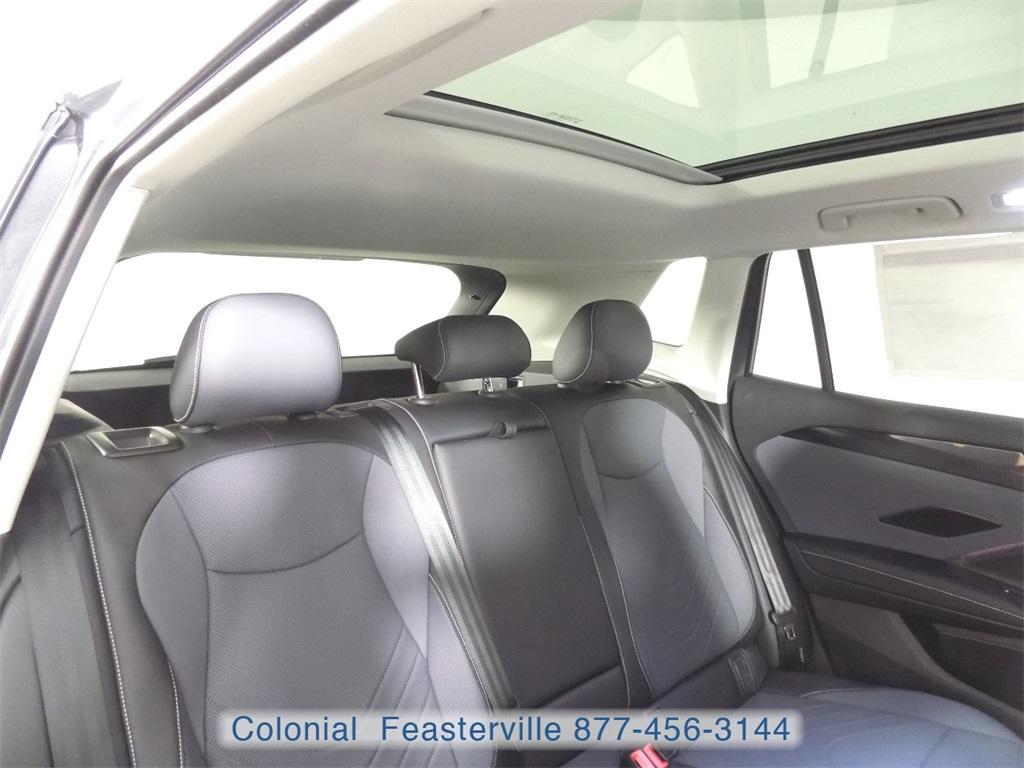 new 2025 Volkswagen Tiguan car, priced at $35,904