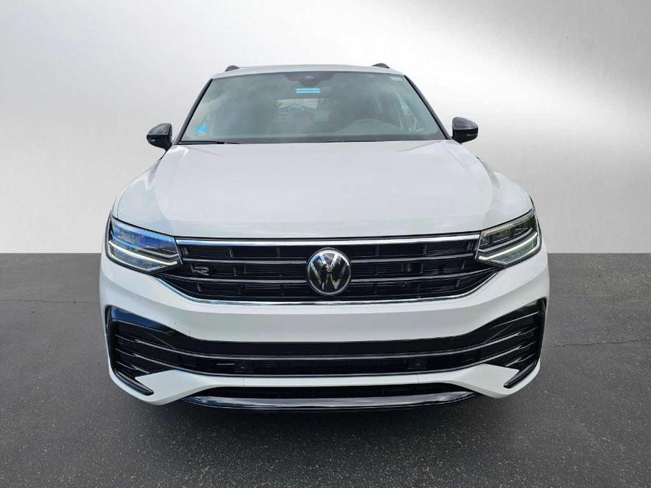 new 2024 Volkswagen Tiguan car, priced at $38,709