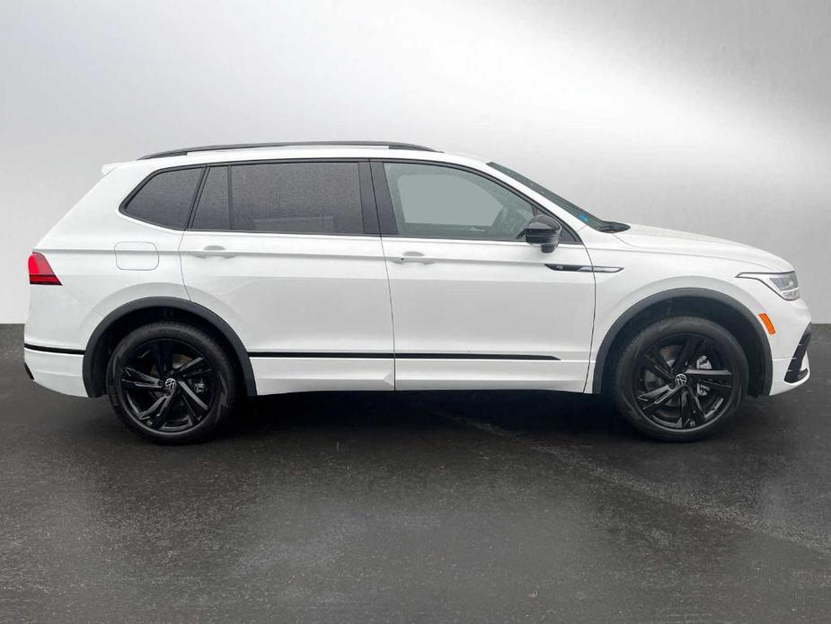 new 2024 Volkswagen Tiguan car, priced at $38,259