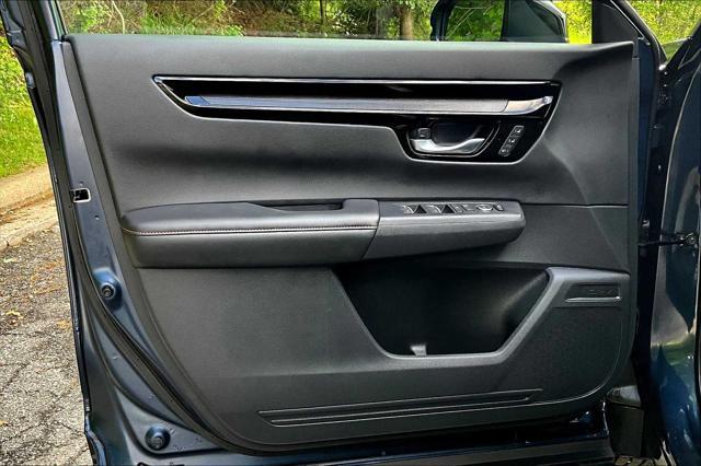 used 2024 Honda CR-V Hybrid car, priced at $38,180