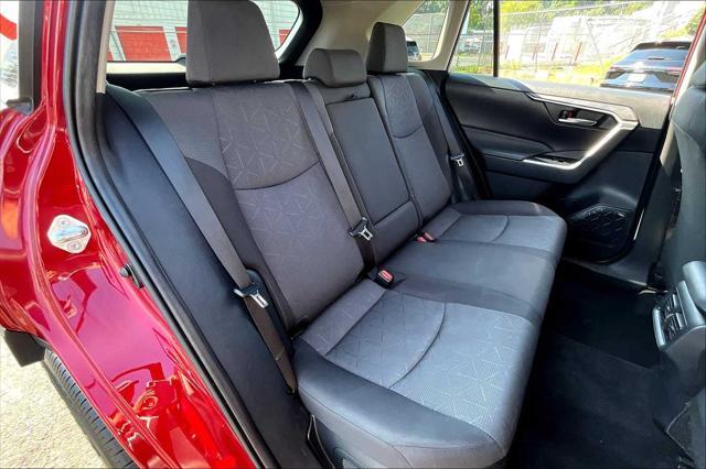 used 2022 Toyota RAV4 Hybrid car, priced at $33,364