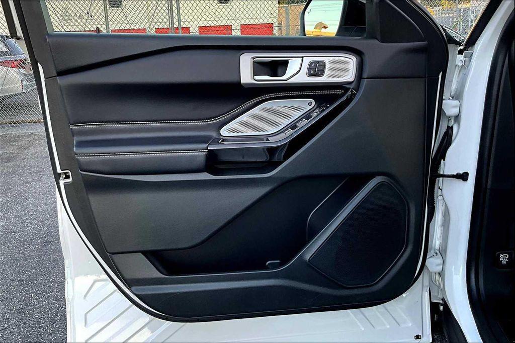 used 2022 Ford Explorer car, priced at $35,499