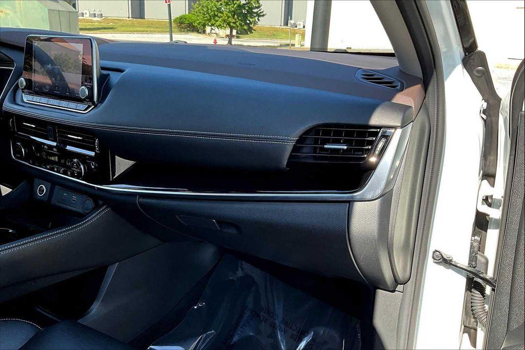 used 2022 Nissan Rogue car, priced at $24,499