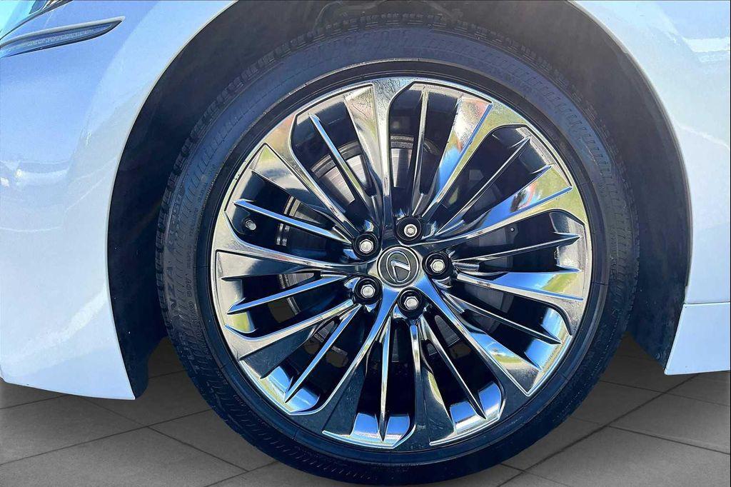 used 2019 Lexus LS 500 car, priced at $48,500