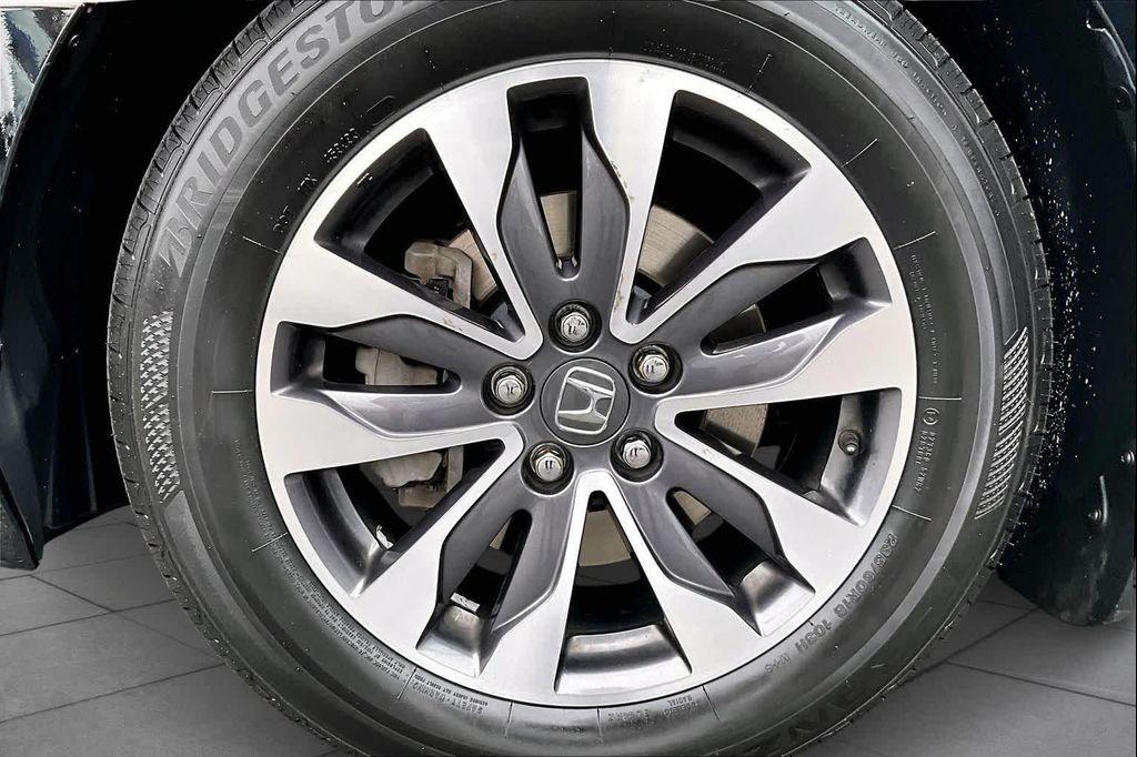 used 2022 Honda Odyssey car, priced at $30,499